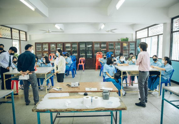 ภาพกิจกรรม  คณะวิทยาศาสตร์และเทคโนโลยี จัดค่ายวิทยาศาสตร์สัญจรโรงเรียนคลองลานวิทยา