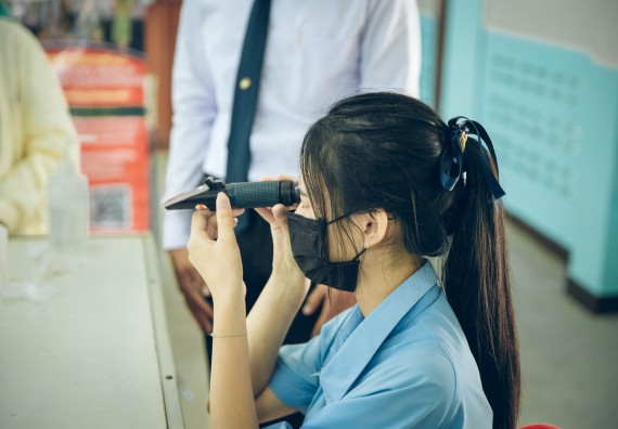 ภาพกิจกรรม  คณะวิทยาศาสตร์และเทคโนโลยี จัดค่ายวิทยาศาสตร์สัญจรโรงเรียนคลองลานวิทยา