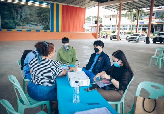 ภาพกิจกรรม  คณะวิทยาศาสตร์และเทคโนโลยี จัดค่ายวิทยาศาสตร์สัญจรโรงเรียนคลองลานวิทยา