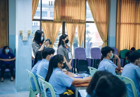 ภาพกิจกรรม  คณะวิทยาศาสตร์และเทคโนโลยี จัดค่ายวิทยาศาสตร์สัญจรโรงเรียนคลองลานวิทยา