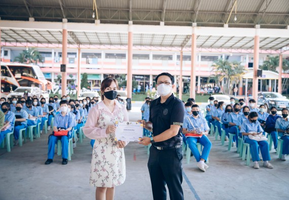 ภาพกิจกรรม  คณะวิทยาศาสตร์และเทคโนโลยี จัดค่ายวิทยาศาสตร์สัญจรโรงเรียนคลองลานวิทยา