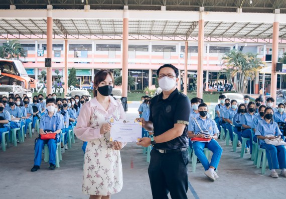 ภาพกิจกรรม  คณะวิทยาศาสตร์และเทคโนโลยี จัดค่ายวิทยาศาสตร์สัญจรโรงเรียนคลองลานวิทยา