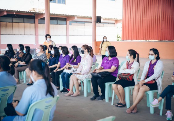 ภาพกิจกรรม  คณะวิทยาศาสตร์และเทคโนโลยี จัดค่ายวิทยาศาสตร์สัญจรโรงเรียนคลองลานวิทยา
