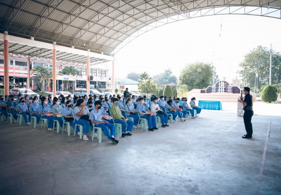 ภาพกิจกรรม  คณะวิทยาศาสตร์และเทคโนโลยี จัดค่ายวิทยาศาสตร์สัญจรโรงเรียนคลองลานวิทยา