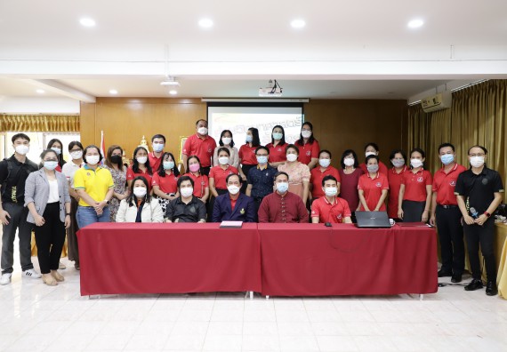 ภาพกิจกรรม  คณะวิทยาศาสตร์และเทคโนโลยี จัดค่ายวิทยาศาสตร์สัญจรโรงเรียนทุ่งทรายวิทยา