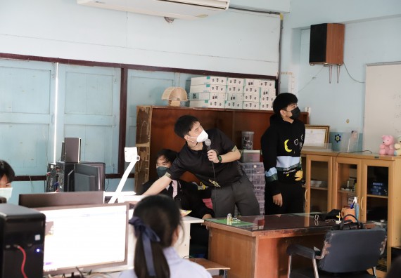 ภาพกิจกรรม  คณะวิทยาศาสตร์และเทคโนโลยี จัดค่ายวิทยาศาสตร์สัญจรโรงเรียนทุ่งทรายวิทยา