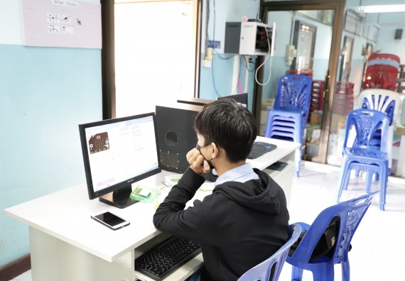 ภาพกิจกรรม  คณะวิทยาศาสตร์และเทคโนโลยี จัดค่ายวิทยาศาสตร์สัญจรโรงเรียนทุ่งทรายวิทยา