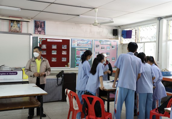 ภาพกิจกรรม  คณะวิทยาศาสตร์และเทคโนโลยี จัดค่ายวิทยาศาสตร์สัญจรโรงเรียนทุ่งทรายวิทยา