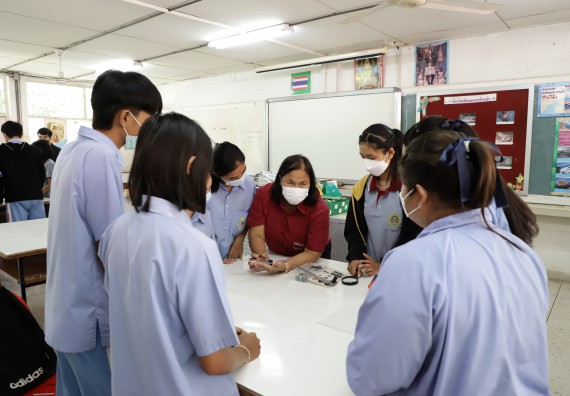 ภาพกิจกรรม  คณะวิทยาศาสตร์และเทคโนโลยี จัดค่ายวิทยาศาสตร์สัญจรโรงเรียนทุ่งทรายวิทยา