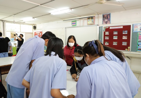 ภาพกิจกรรม  คณะวิทยาศาสตร์และเทคโนโลยี จัดค่ายวิทยาศาสตร์สัญจรโรงเรียนทุ่งทรายวิทยา