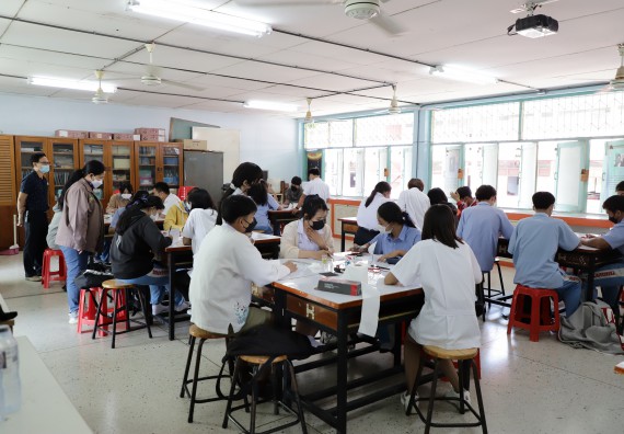 ภาพกิจกรรม  คณะวิทยาศาสตร์และเทคโนโลยี จัดค่ายวิทยาศาสตร์สัญจรโรงเรียนทุ่งทรายวิทยา