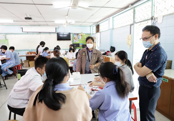 ภาพกิจกรรม  คณะวิทยาศาสตร์และเทคโนโลยี จัดค่ายวิทยาศาสตร์สัญจรโรงเรียนทุ่งทรายวิทยา