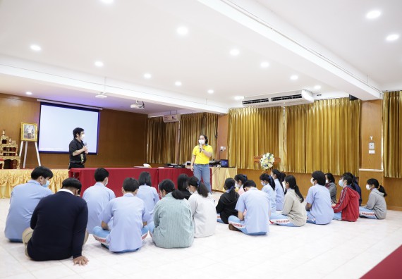 ภาพกิจกรรม  คณะวิทยาศาสตร์และเทคโนโลยี จัดค่ายวิทยาศาสตร์สัญจรโรงเรียนทุ่งทรายวิทยา