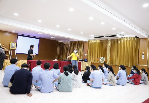 ภาพกิจกรรม  คณะวิทยาศาสตร์และเทคโนโลยี จัดค่ายวิทยาศาสตร์สัญจรโรงเรียนทุ่งทรายวิทยา