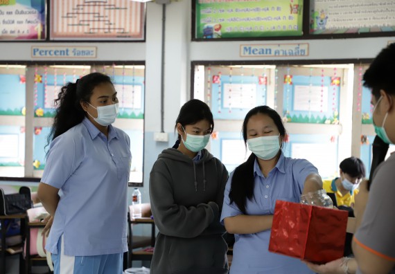 ภาพกิจกรรม  คณะวิทยาศาสตร์และเทคโนโลยี จัดค่ายวิทยาศาสตร์สัญจรโรงเรียนทุ่งทรายวิทยา