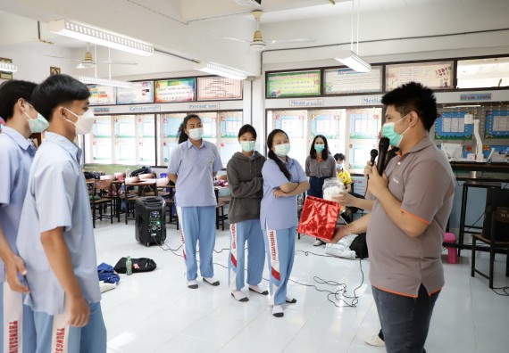 ภาพกิจกรรม  คณะวิทยาศาสตร์และเทคโนโลยี จัดค่ายวิทยาศาสตร์สัญจรโรงเรียนทุ่งทรายวิทยา