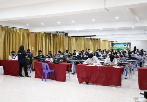 ภาพกิจกรรม  คณะวิทยาศาสตร์และเทคโนโลยี จัดค่ายวิทยาศาสตร์สัญจรโรงเรียนทุ่งทรายวิทยา