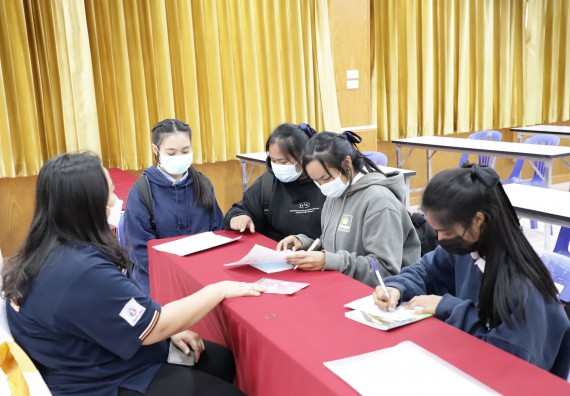 ภาพกิจกรรม  คณะวิทยาศาสตร์และเทคโนโลยี จัดค่ายวิทยาศาสตร์สัญจรโรงเรียนทุ่งทรายวิทยา