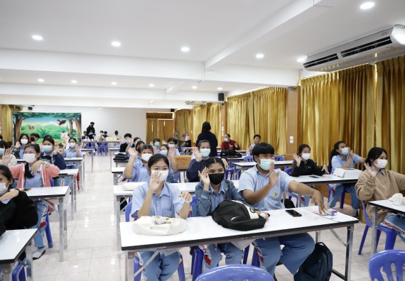 ภาพกิจกรรม  คณะวิทยาศาสตร์และเทคโนโลยี จัดค่ายวิทยาศาสตร์สัญจรโรงเรียนทุ่งทรายวิทยา