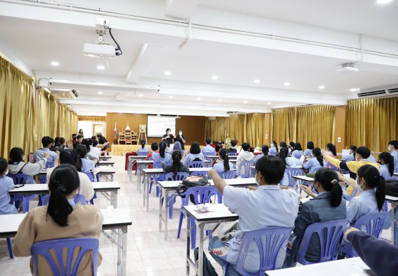 ภาพกิจกรรม  คณะวิทยาศาสตร์และเทคโนโลยี จัดค่ายวิทยาศาสตร์สัญจรโรงเรียนทุ่งทรายวิทยา