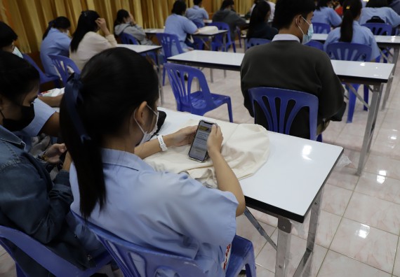 ภาพกิจกรรม  คณะวิทยาศาสตร์และเทคโนโลยี จัดค่ายวิทยาศาสตร์สัญจรโรงเรียนทุ่งทรายวิทยา