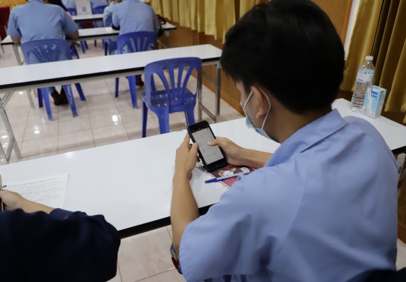 ภาพกิจกรรม  คณะวิทยาศาสตร์และเทคโนโลยี จัดค่ายวิทยาศาสตร์สัญจรโรงเรียนทุ่งทรายวิทยา