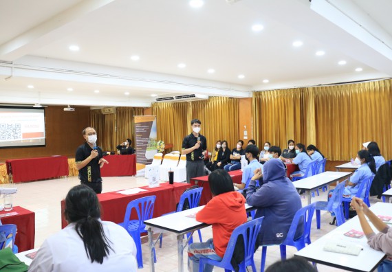 ภาพกิจกรรม  คณะวิทยาศาสตร์และเทคโนโลยี จัดค่ายวิทยาศาสตร์สัญจรโรงเรียนทุ่งทรายวิทยา