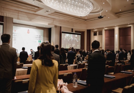 ภาพกิจกรรม คณะวิทยาศาสตร์และเทคโนโลยี มหาวิทยาลัยราชภัฏกำแพงเพชร เข้าร่วมงานพิธีประกาศเกียรติคุณ “บุคคลคุณภาพแห่งปี 2021” (Quality_Youth Scholarship of The Year 2021)