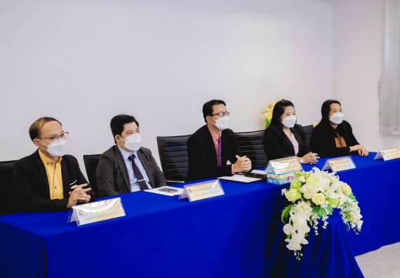 ภาพกิจกรรม  คณะวิทยาศาสตร์และเทคโนโลยี จัดพิธีลงนามความร่วมมือทางวิชาการคณะวิทยาศาสตร์และเทคโนโลยี กลุ่มมหาวิทยาลัยราชภัฏ 4 สถาบัน