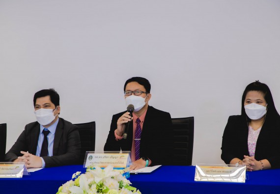 ภาพกิจกรรม  คณะวิทยาศาสตร์และเทคโนโลยี จัดพิธีลงนามความร่วมมือทางวิชาการคณะวิทยาศาสตร์และเทคโนโลยี กลุ่มมหาวิทยาลัยราชภัฏ 4 สถาบัน