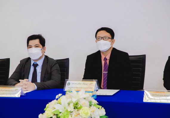 ภาพกิจกรรม  คณะวิทยาศาสตร์และเทคโนโลยี จัดพิธีลงนามความร่วมมือทางวิชาการคณะวิทยาศาสตร์และเทคโนโลยี กลุ่มมหาวิทยาลัยราชภัฏ 4 สถาบัน