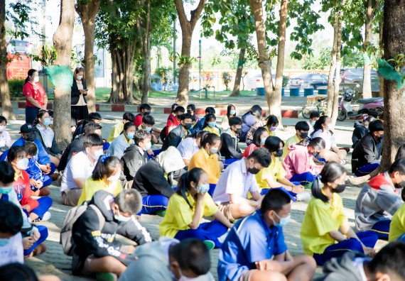 ภาพกิจกรรม  คณะวิทยาศาสตร์และเทคโนโลยี จัดค่ายวิทยาศาสตร์สัญจรโรงเรียนบ่อแก้ววิทยา 