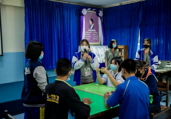 ภาพกิจกรรม  คณะวิทยาศาสตร์และเทคโนโลยี จัดค่ายวิทยาศาสตร์สัญจรโรงเรียนบ่อแก้ววิทยา 