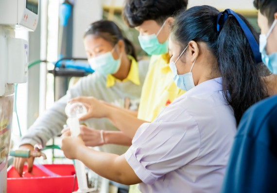 ภาพกิจกรรม  คณะวิทยาศาสตร์และเทคโนโลยี จัดค่ายวิทยาศาสตร์สัญจรโรงเรียนบ่อแก้ววิทยา 