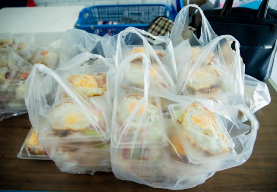 ภาพกิจกรรม  คณะวิทยาศาสตร์และเทคโนโลยี จัดค่ายวิทยาศาสตร์สัญจรโรงเรียนบ่อแก้ววิทยา 