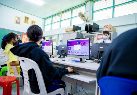 ภาพกิจกรรม  คณะวิทยาศาสตร์และเทคโนโลยี จัดค่ายวิทยาศาสตร์สัญจรโรงเรียนบ่อแก้ววิทยา 