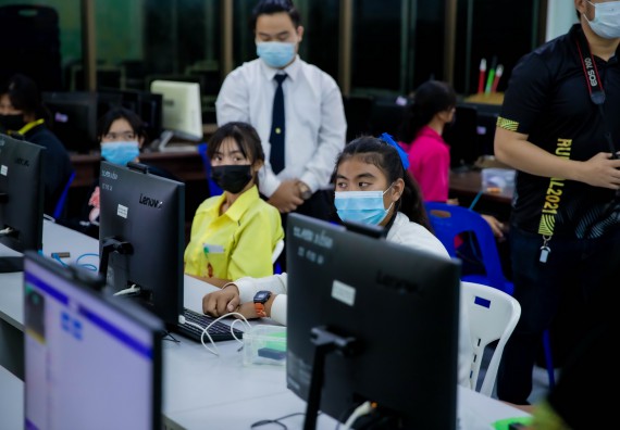 ภาพกิจกรรม  คณะวิทยาศาสตร์และเทคโนโลยี จัดค่ายวิทยาศาสตร์สัญจรโรงเรียนบ่อแก้ววิทยา 