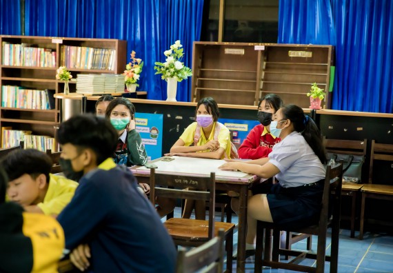 ภาพกิจกรรม  คณะวิทยาศาสตร์และเทคโนโลยี จัดค่ายวิทยาศาสตร์สัญจรโรงเรียนบ่อแก้ววิทยา 