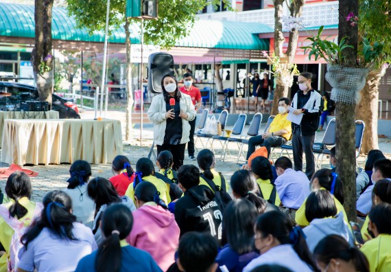ภาพกิจกรรม  คณะวิทยาศาสตร์และเทคโนโลยี จัดค่ายวิทยาศาสตร์สัญจรโรงเรียนบ่อแก้ววิทยา 