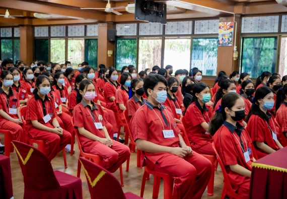 ภาพกิจกรรม  คณะวิทยาศาสตร์และเทคโนโลยี จัดค่ายวิทยาศาสตร์สัญจรโรงเรียนพรานกระต่ายพิทยาคม