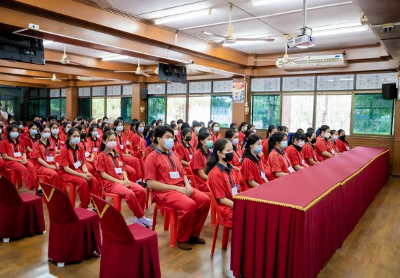 ภาพกิจกรรม  คณะวิทยาศาสตร์และเทคโนโลยี จัดค่ายวิทยาศาสตร์สัญจรโรงเรียนพรานกระต่ายพิทยาคม