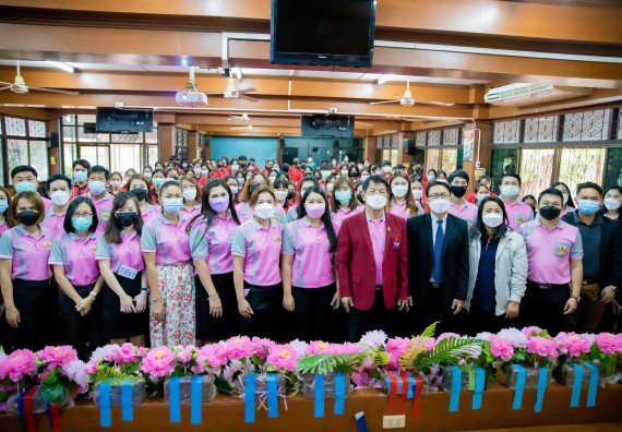 ภาพกิจกรรม  คณะวิทยาศาสตร์และเทคโนโลยี จัดค่ายวิทยาศาสตร์สัญจรโรงเรียนพรานกระต่ายพิทยาคม