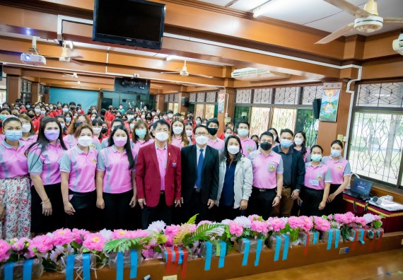 ภาพกิจกรรม  คณะวิทยาศาสตร์และเทคโนโลยี จัดค่ายวิทยาศาสตร์สัญจรโรงเรียนพรานกระต่ายพิทยาคม