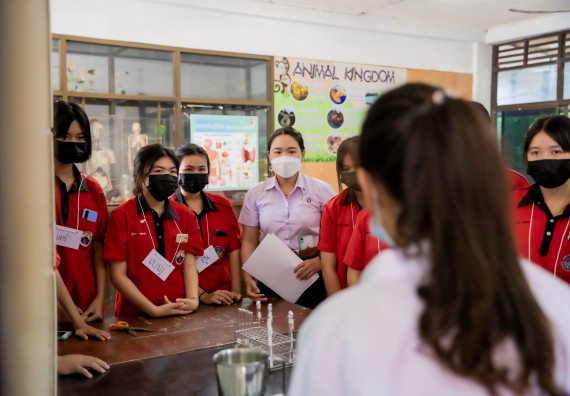 ภาพกิจกรรม  คณะวิทยาศาสตร์และเทคโนโลยี จัดค่ายวิทยาศาสตร์สัญจรโรงเรียนพรานกระต่ายพิทยาคม