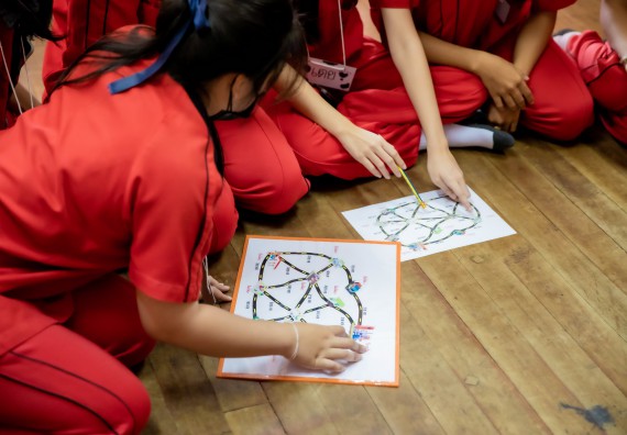 ภาพกิจกรรม  คณะวิทยาศาสตร์และเทคโนโลยี จัดค่ายวิทยาศาสตร์สัญจรโรงเรียนพรานกระต่ายพิทยาคม