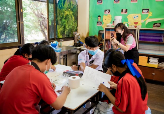 ภาพกิจกรรม  คณะวิทยาศาสตร์และเทคโนโลยี จัดค่ายวิทยาศาสตร์สัญจรโรงเรียนพรานกระต่ายพิทยาคม