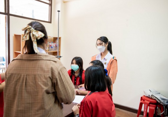 ภาพกิจกรรม  คณะวิทยาศาสตร์และเทคโนโลยี จัดค่ายวิทยาศาสตร์สัญจรโรงเรียนพรานกระต่ายพิทยาคม