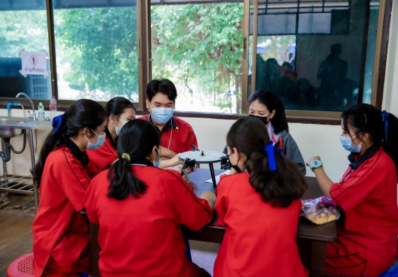 ภาพกิจกรรม  คณะวิทยาศาสตร์และเทคโนโลยี จัดค่ายวิทยาศาสตร์สัญจรโรงเรียนพรานกระต่ายพิทยาคม