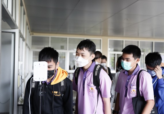 คณะวิทยาศาสตร์และเทคโนโลยี จัดกิจกรรมค่ายบูรณาการส่งเสริมนักเรียนห้องเรียนพิเศษ (E-SMART) โรงเรียนคลองขลุงราษฎร์รังสรรค์