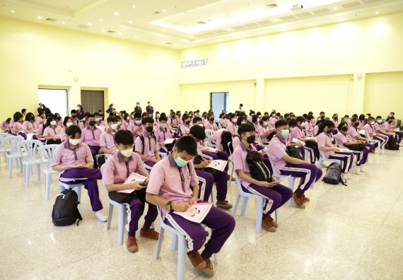 คณะวิทยาศาสตร์และเทคโนโลยี จัดกิจกรรมค่ายบูรณาการส่งเสริมนักเรียนห้องเรียนพิเศษ (E-SMART) โรงเรียนคลองขลุงราษฎร์รังสรรค์